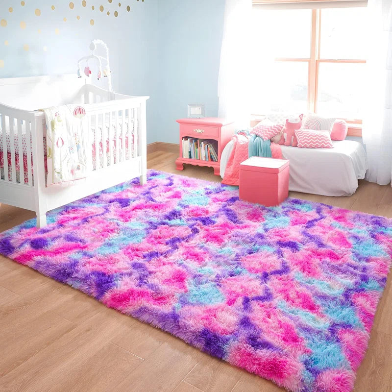 Sinjin Shag Area Rug in Colorful