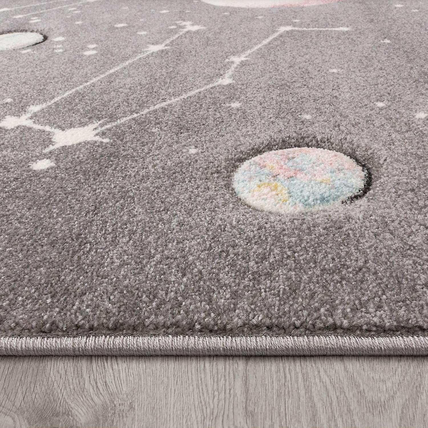 Play Galaxy Rug  Size:5'3" X 7'7"